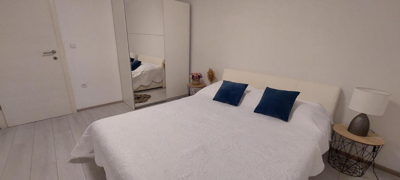 Apartmani Nikola Trogir Room photo